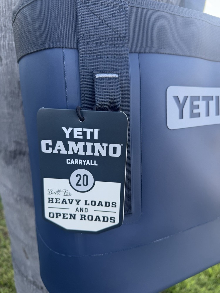NEW Yeti Camino 20 Classic Navy