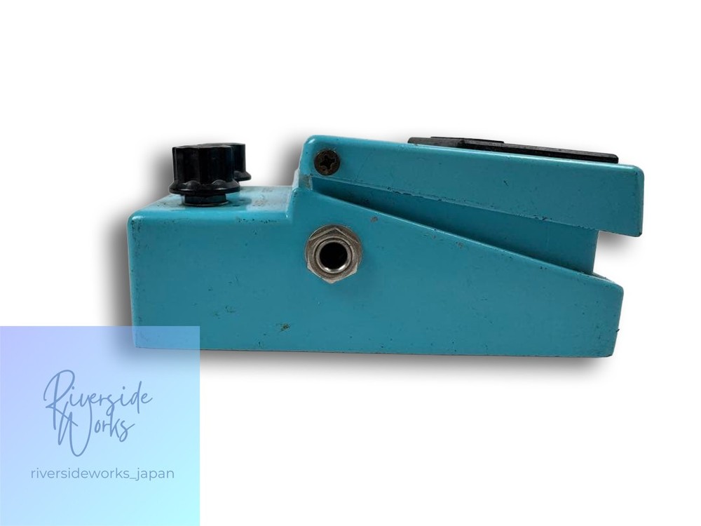 BOSS Chorus Effect CE-2 Silver Screw