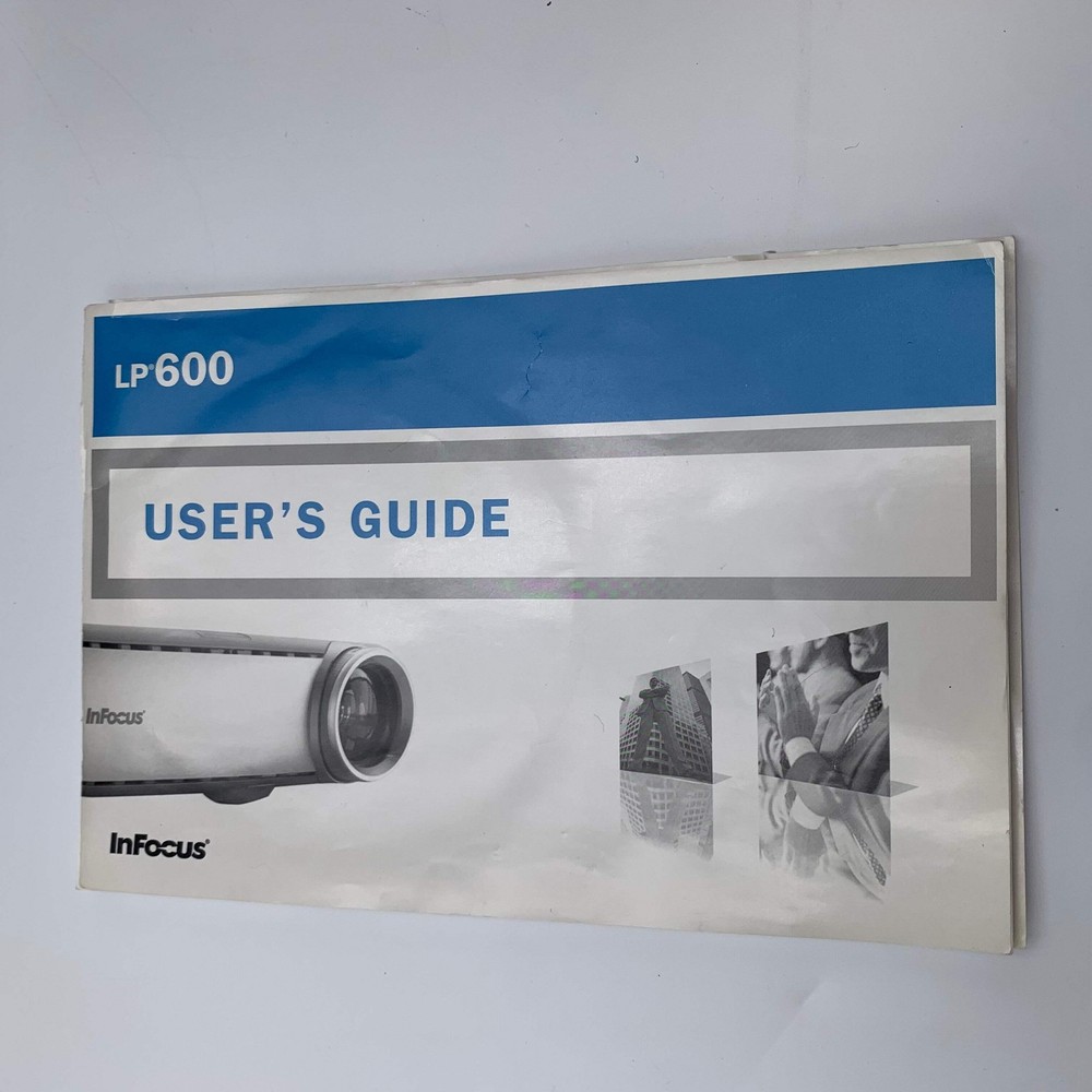 InFocus LP600 Projector Gray with Bag Clear Image Projection Used