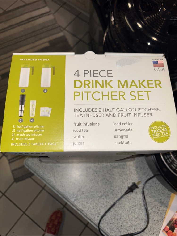 Takeya 4 Piece Drink Maker Pitcher Set