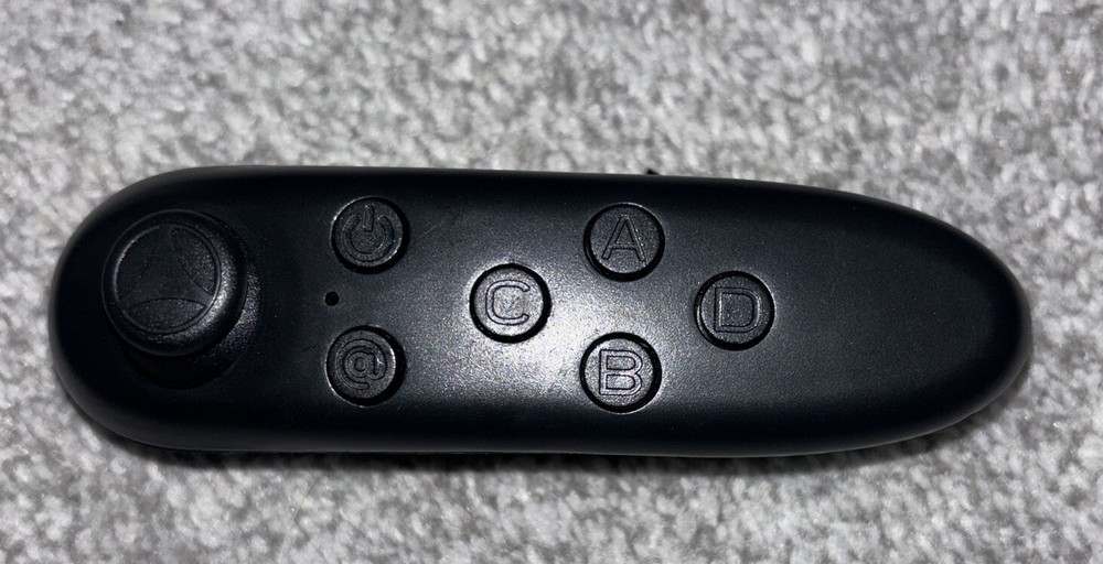 Utopia 360 Virtual Reality Android IOS Remote Control Gaming Video Game (I1)