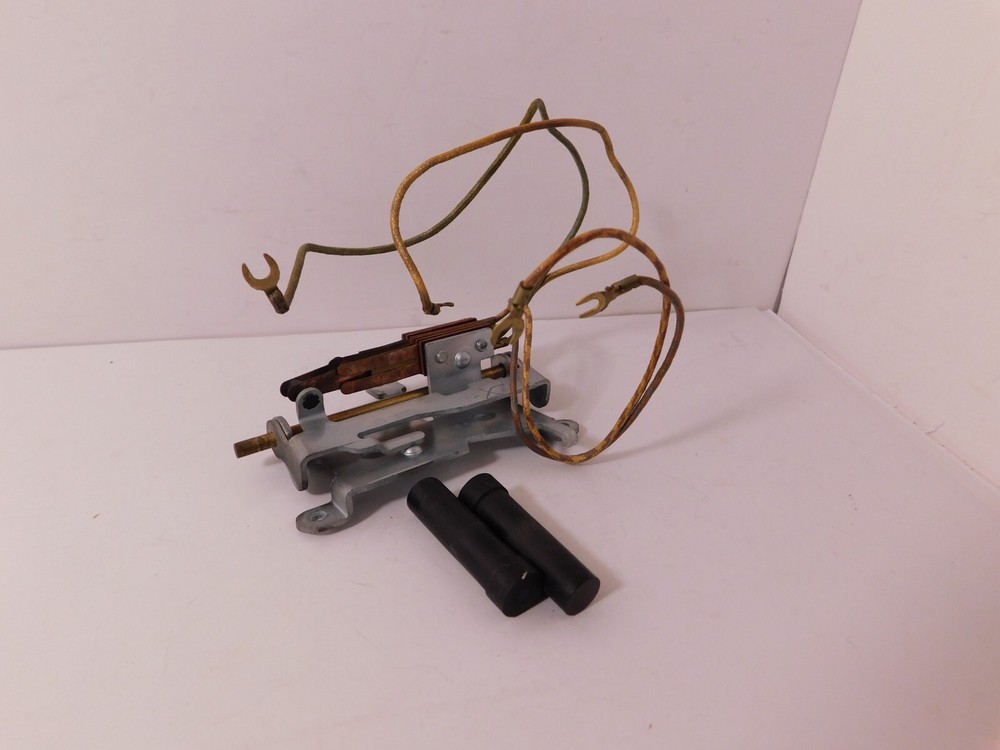 Original Western Electric 302 Plastic Deskset Switchhook Assembly CompleteTested