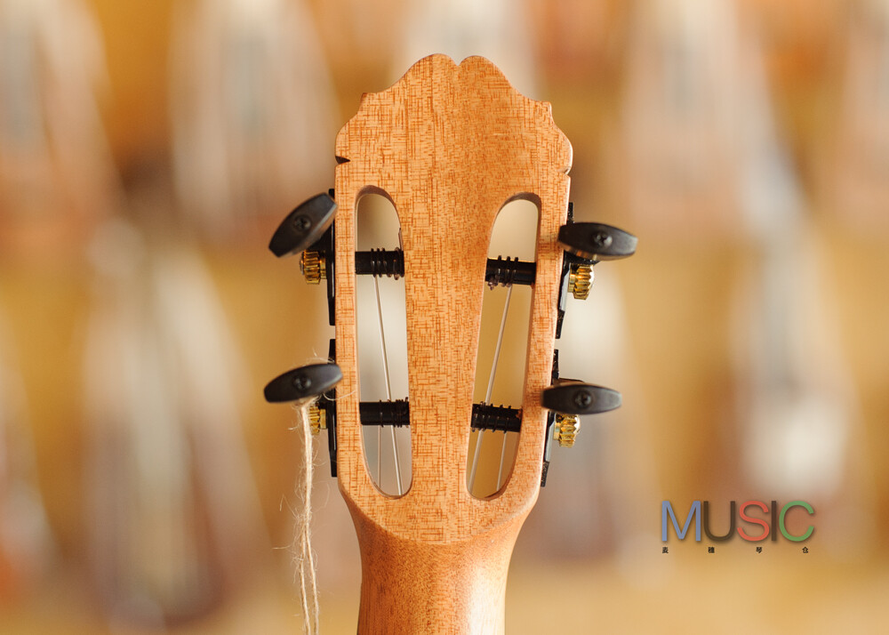 Bright Sun Solid Mango Concert Ukulele