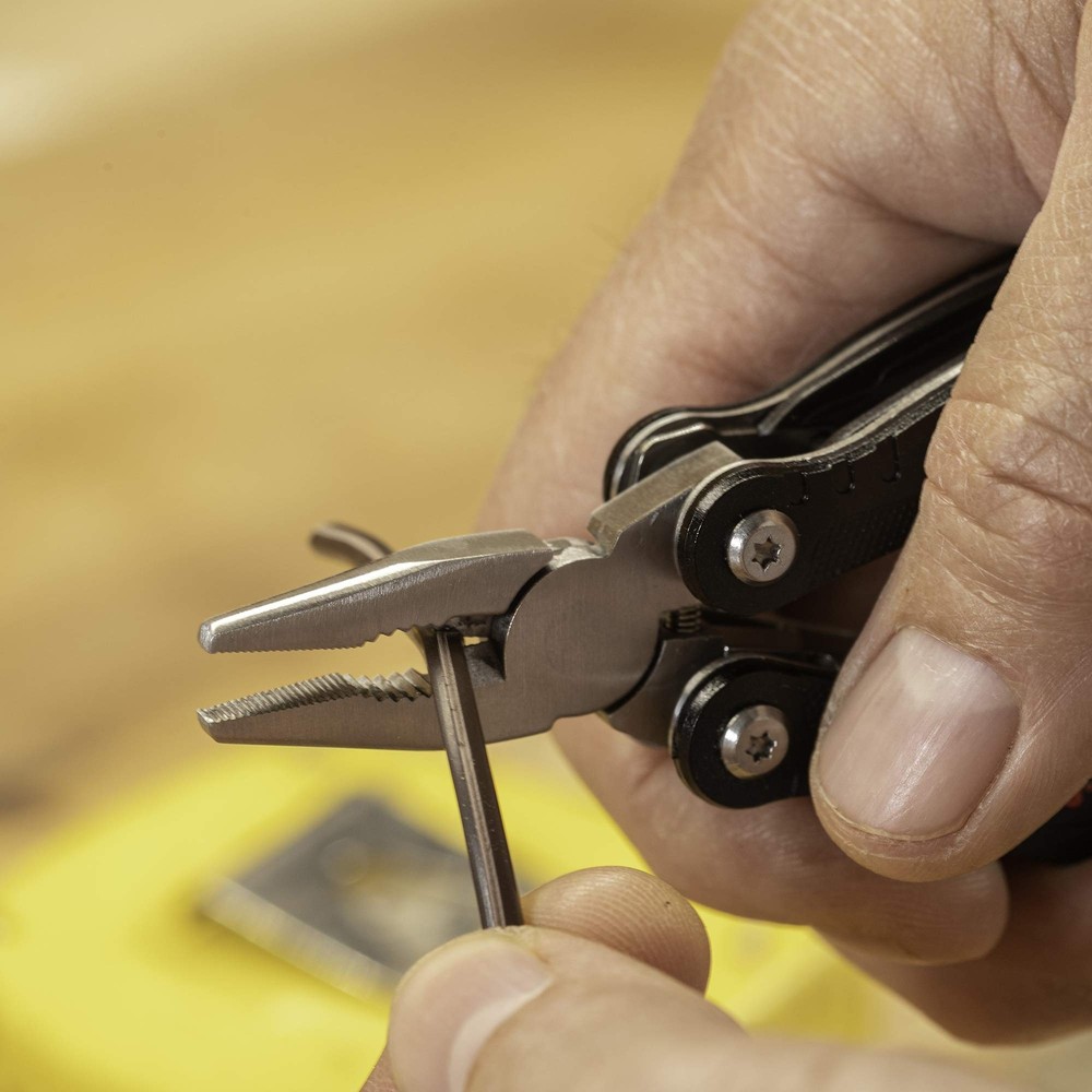 SMITH'S 51261 3IN 12-1 MULTITOOL AND HARD CASE BLACK