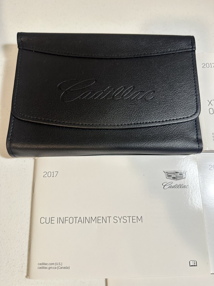 2017 Cadillac XT5 Owner Manual Set