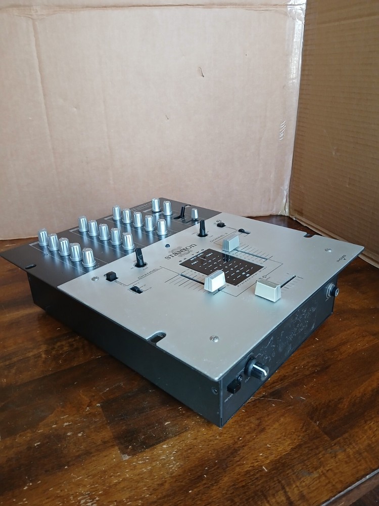 Stanton Sk2 DJ Mixer Untested