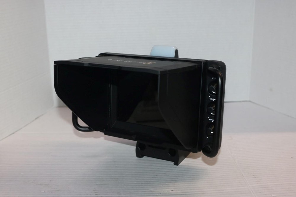 Blackmagic Design Studio Camera 4K Plus