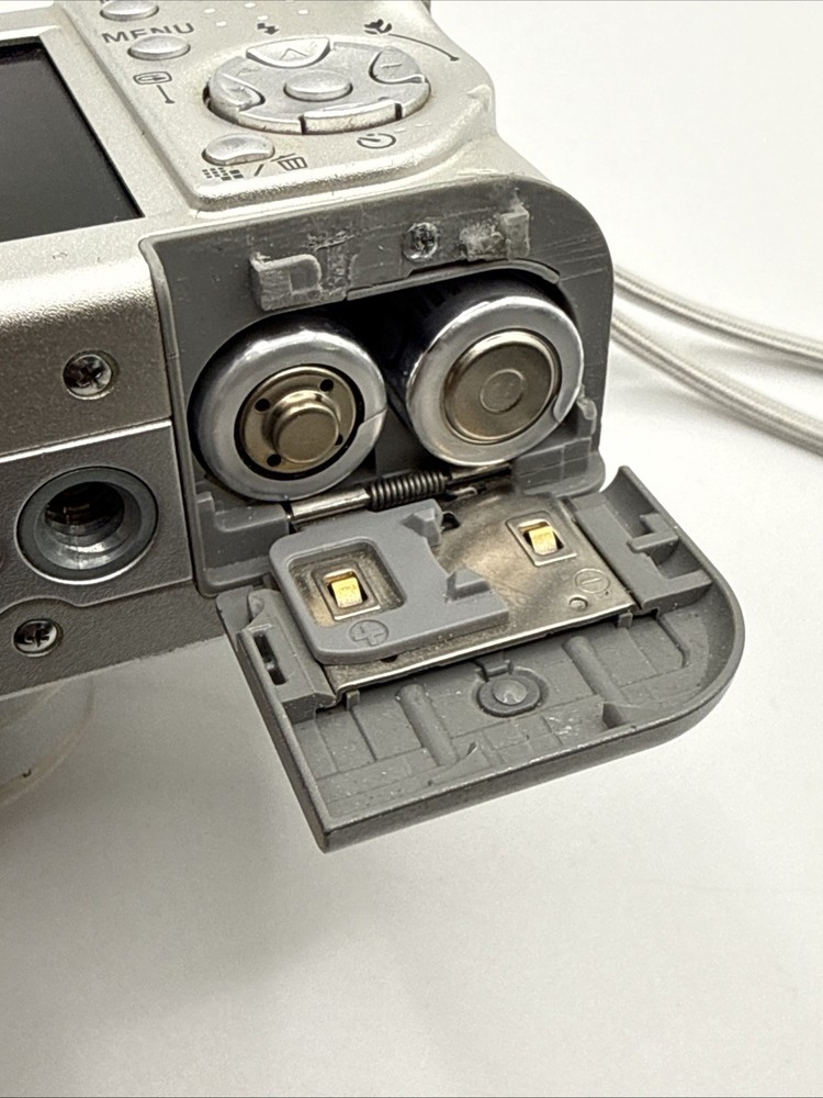 Sony Cyber-shot DSC-W1, CCD, Compact camera + 128MB MS *Please Read*