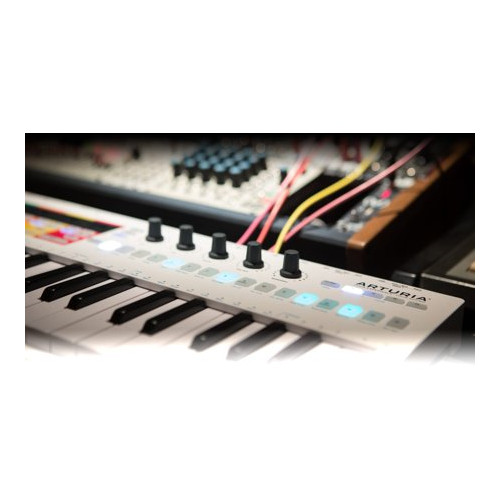 Arturia KeyStep Pro 37-Key Controller/Sequencer USB/MIDI/CV Keyboard Controller