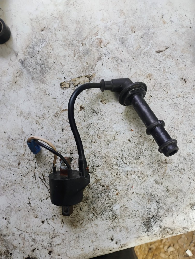 2007 Suzuki LTR 450 Ignition Coil Wire Spark Plug Boot