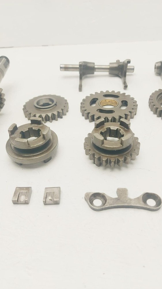 Suzuki Marauder 125 Gear Box