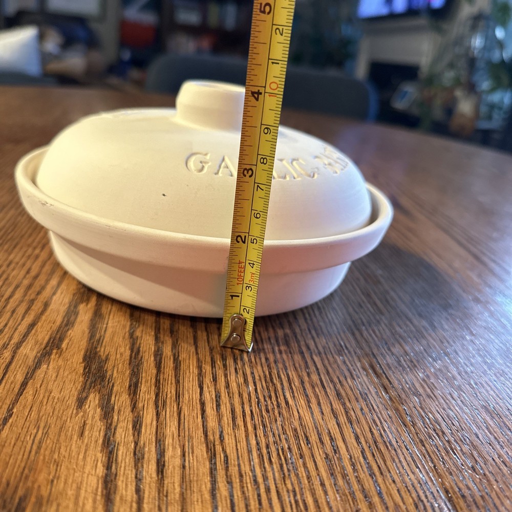 Superstone Sassafras Garlic Baker Ceramic 7.5”