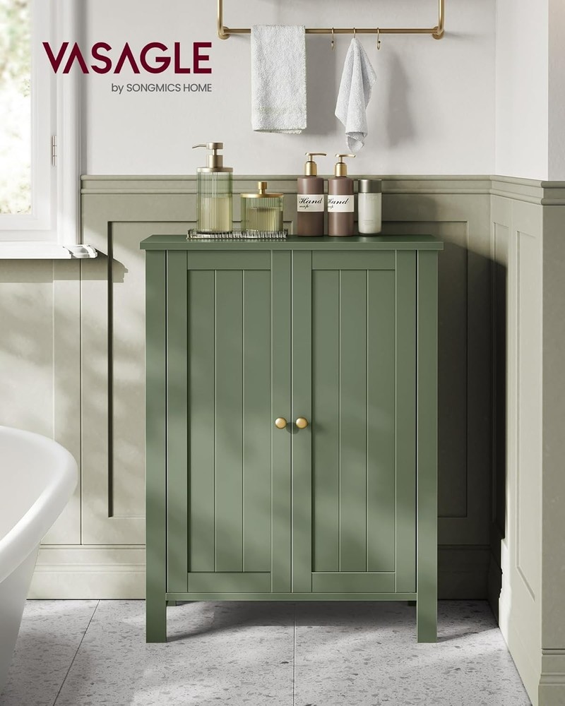 Robust Forest Green Storage Unit – 3 Compartment Cabinet with Adjustable Shelves