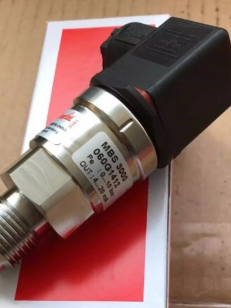 1pcs Danfoss Pressure Transmitter Sensor MBS3000 060G1452 0~16bar