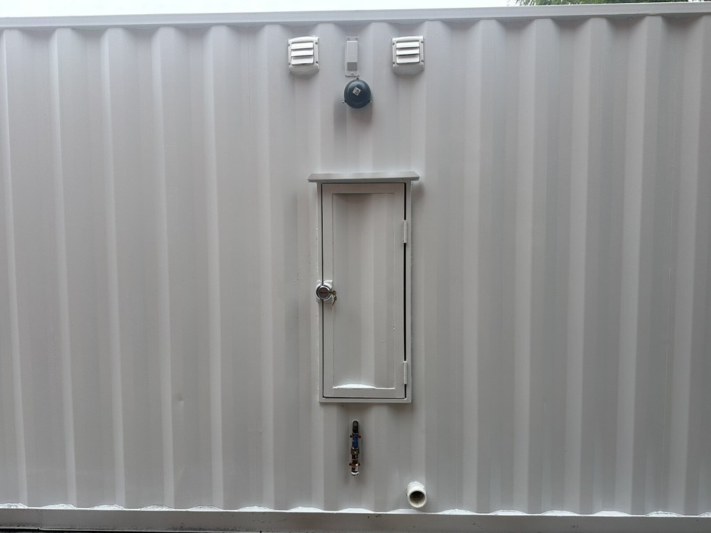 Restroom shipping container Conex Portable bathroom