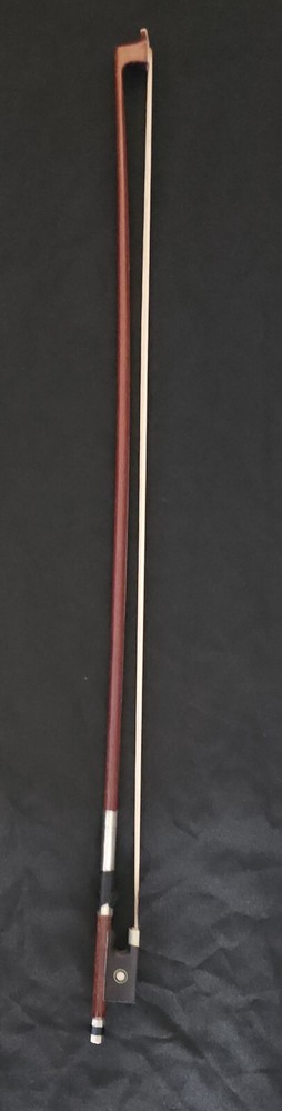 UNBRANDED 1/4 SIZED VIOLIN WITH CASE & BOW *PRE-OWNED*