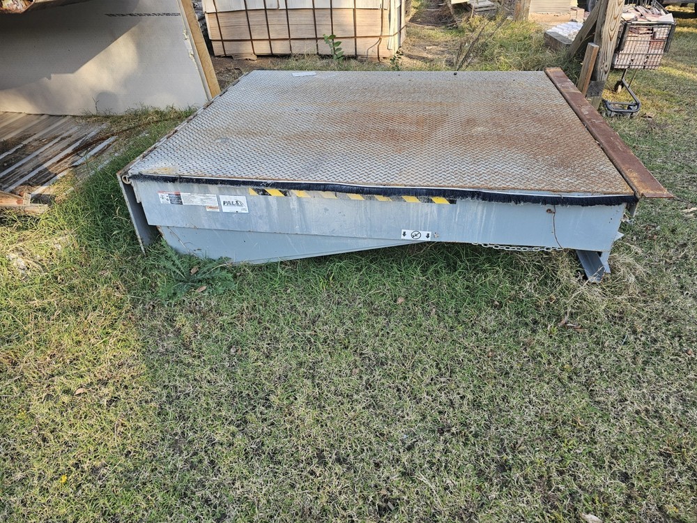 Serco PAL Series Power-Assisted Dock Leveler