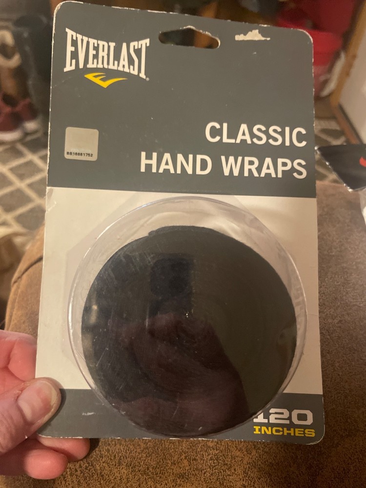everlast hand wraps -new