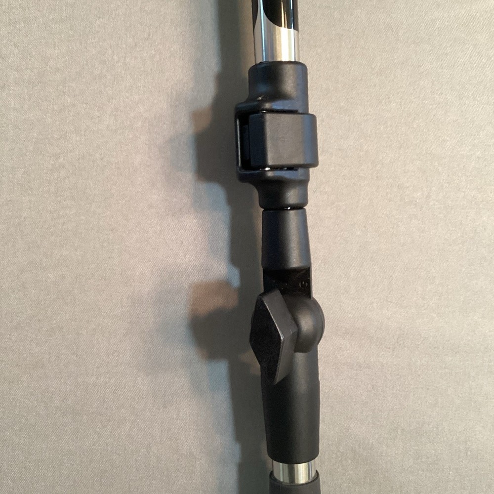 Golf Swing Trainer Aid Adjustable Portable Right/Left Handed Ergonomic Grip EUC