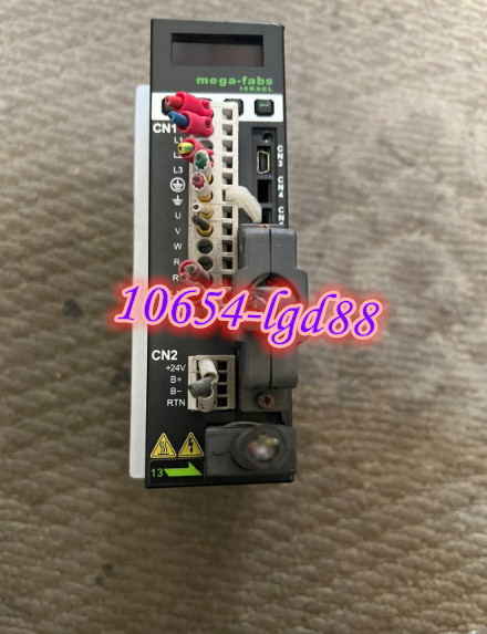 one fit D2-0423-S-B0 Servo driver @10654