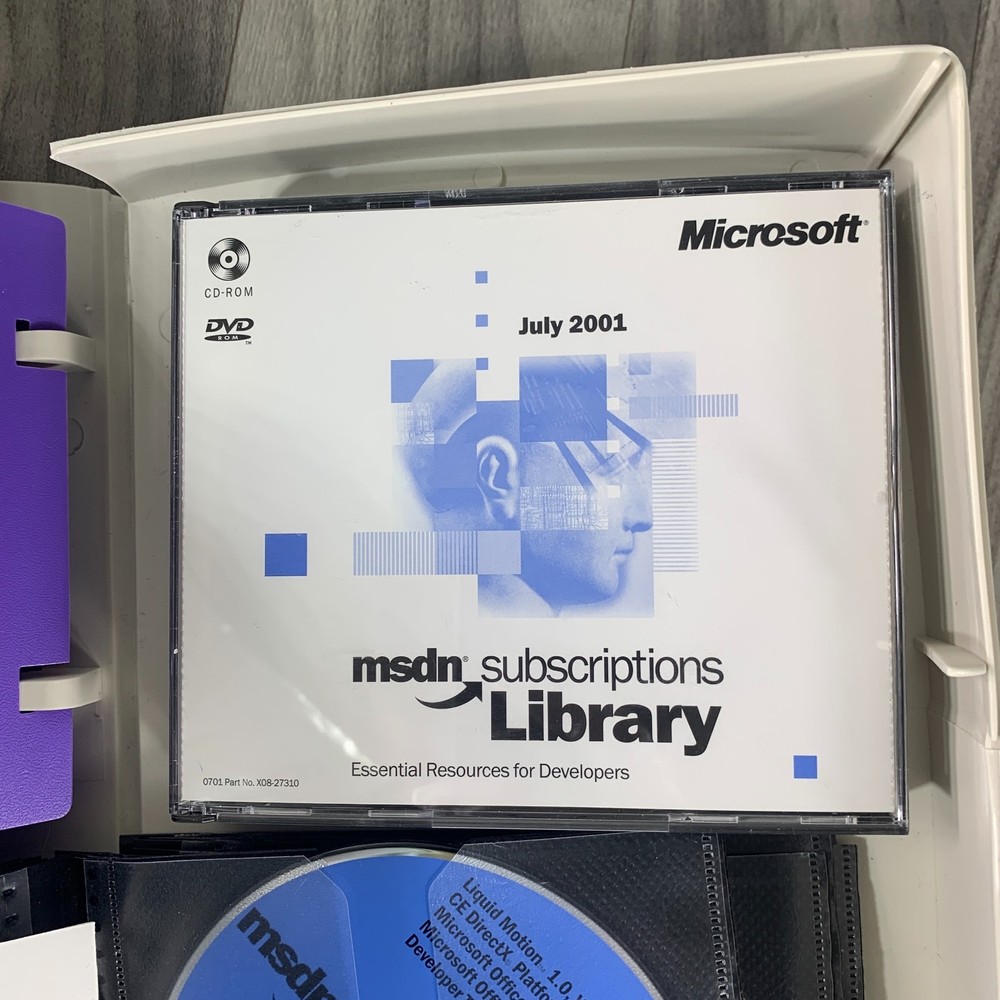 MSDN Microsoft Developer Jan 2001 Release Platforms Windows Library Studio Disks