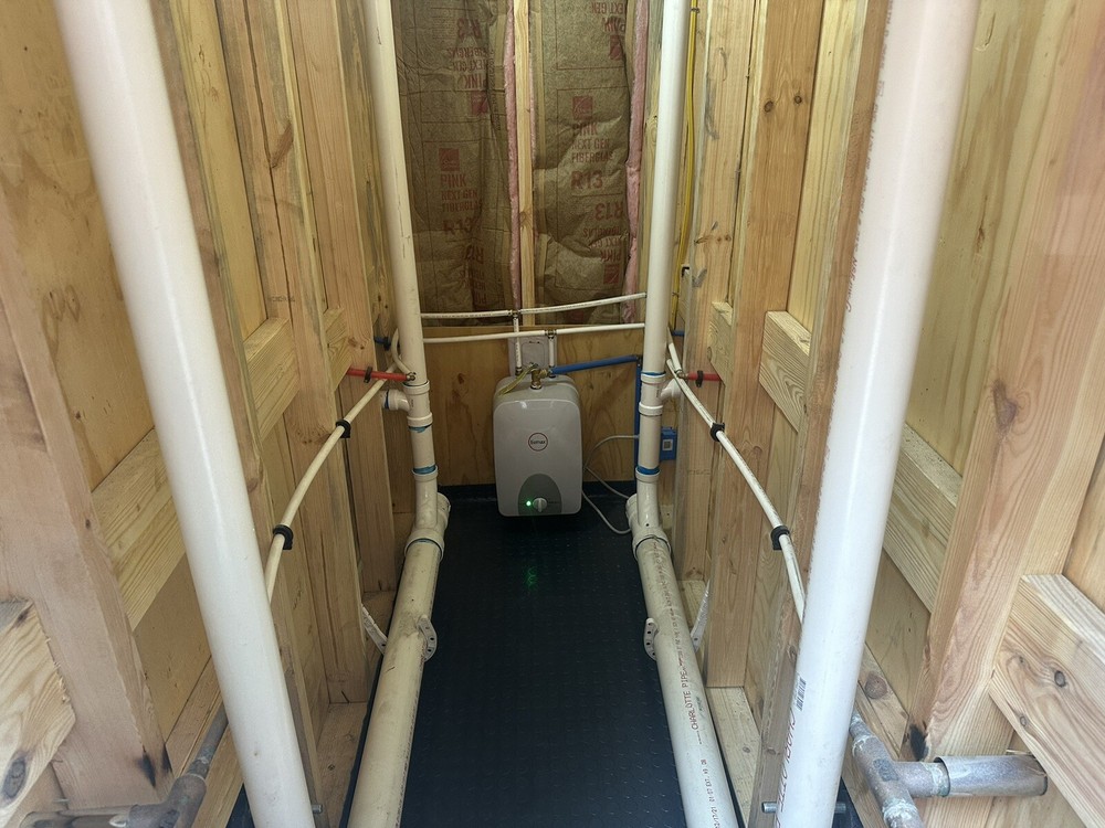 Restroom shipping container Conex Portable bathroom