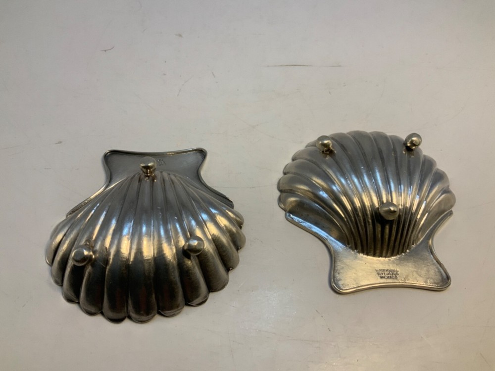 VINTAGE 2 SANBORNS STERLING SILVER Clam Shell Open Nut Dish Monogram