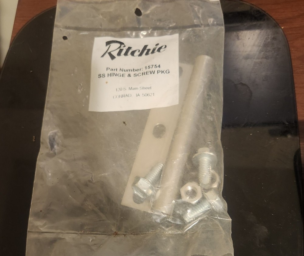Ritchie 15754 SS Hinge And Screw Package