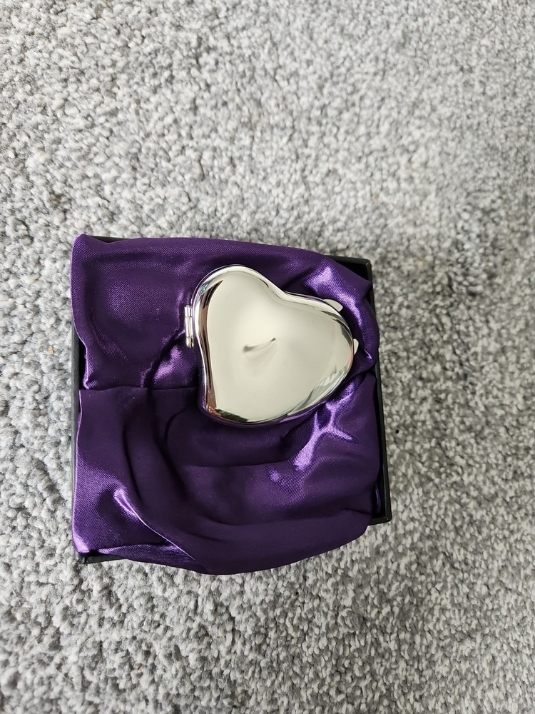 St Justin Compact Mirror