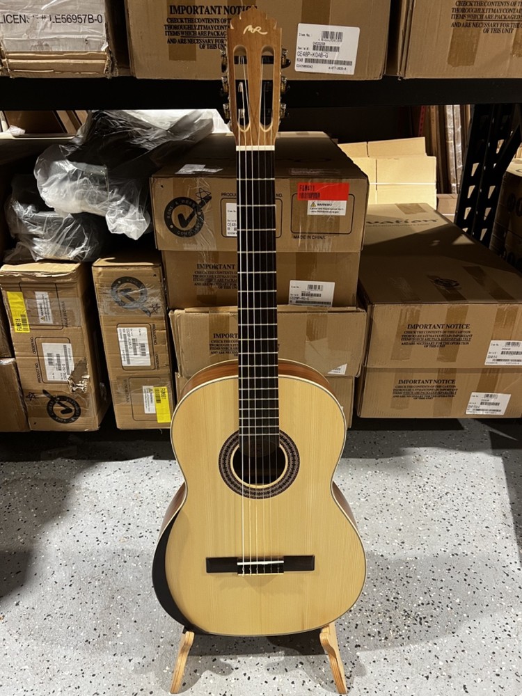 Manuel Rodriguez ECOLOGÍA E-65 4/4 Clasical Guitar - Solid Spruce Top