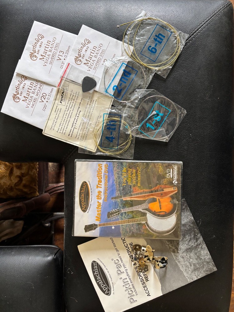 Pickin' Pac 5-String Banjo by Appalachian