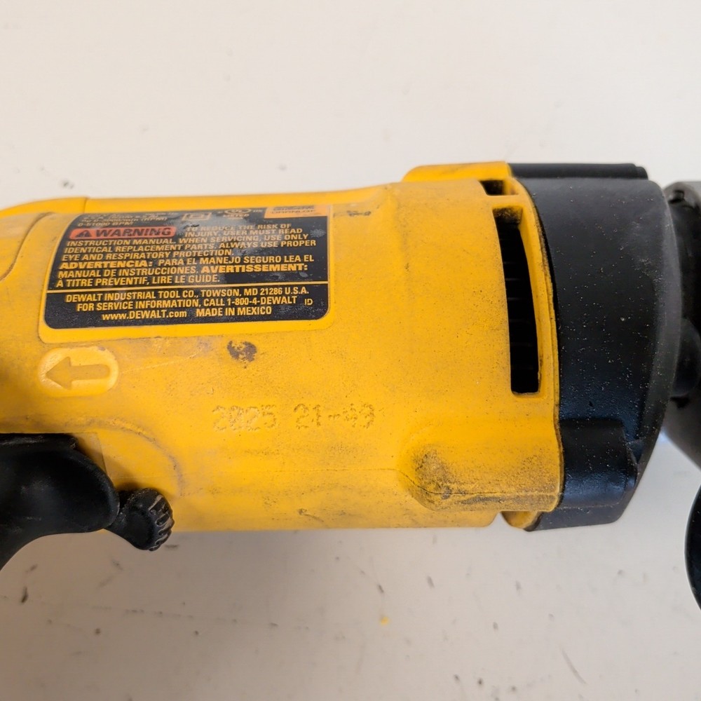 DEWALT DW511 7.8 Amp 1/2" Variable Speed Corded Hammer Drill UNTESTED