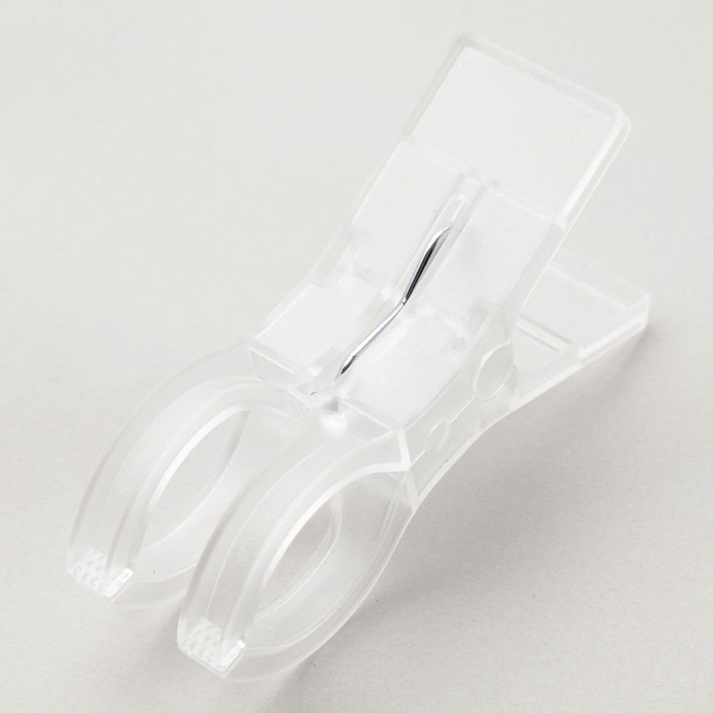 MUJI polycarbonate pinch 4 pieces
