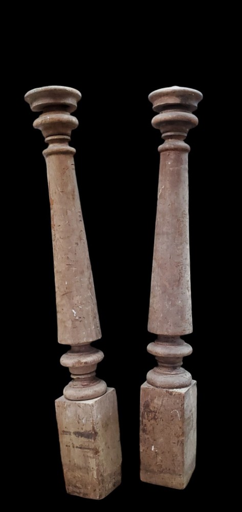 Pair Of Newel Posts *GAM0205