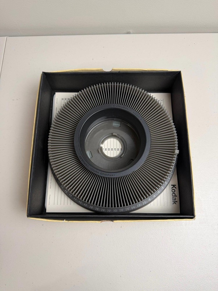 Kodak Carousel Transvue 140 Slide Tray