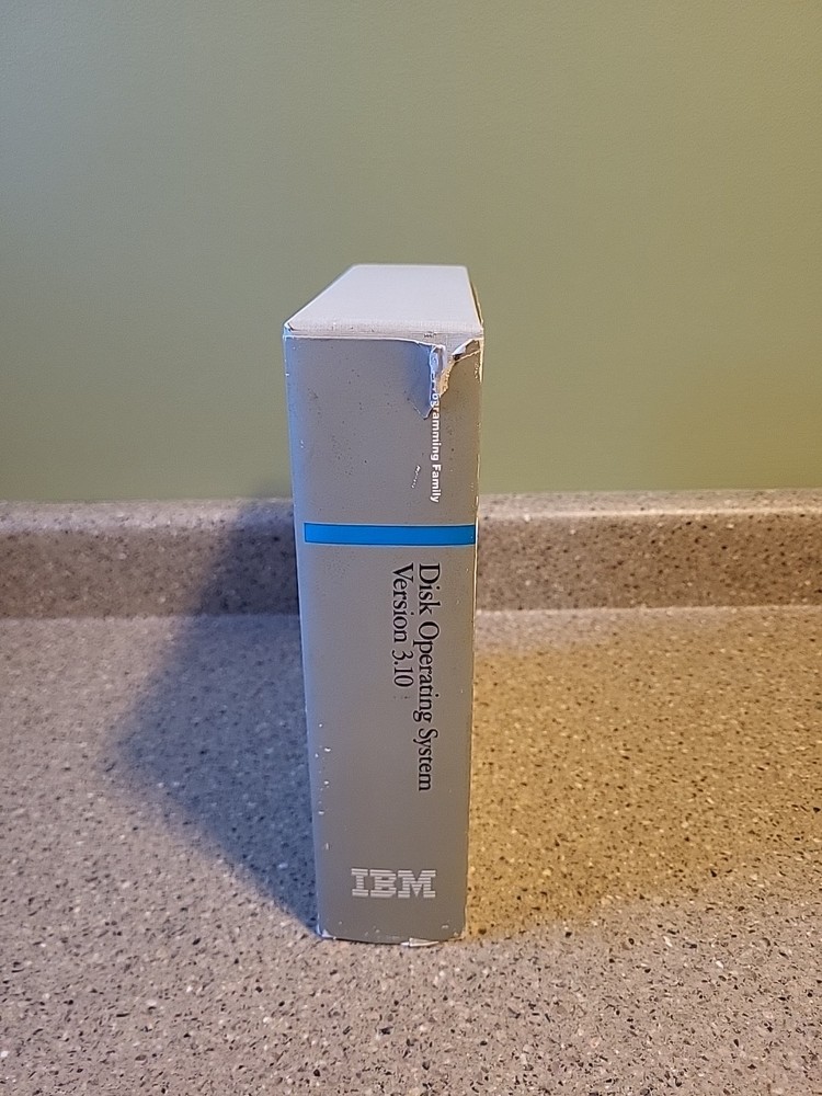 IBM Disc Operating System Version 3.10 Reference 6138519 DOS plus Floppy disks