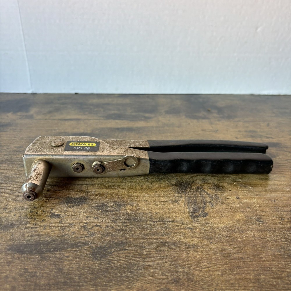 Stanley Tools USA Heavy Duty Riveter MR-88