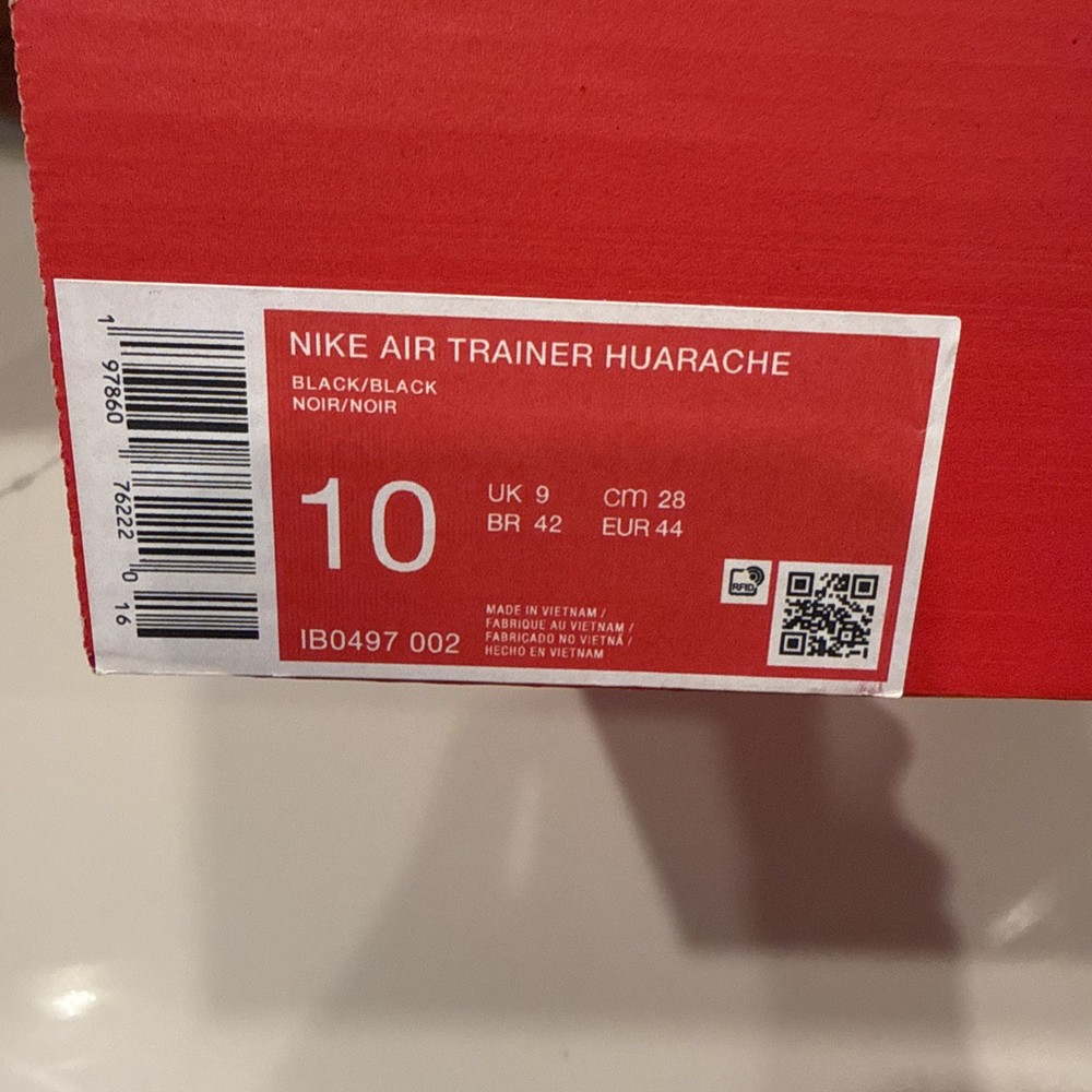 MENS NIKE AIR TRAINER HUARACHE SIZE 10 - Black/Black IB0497-002