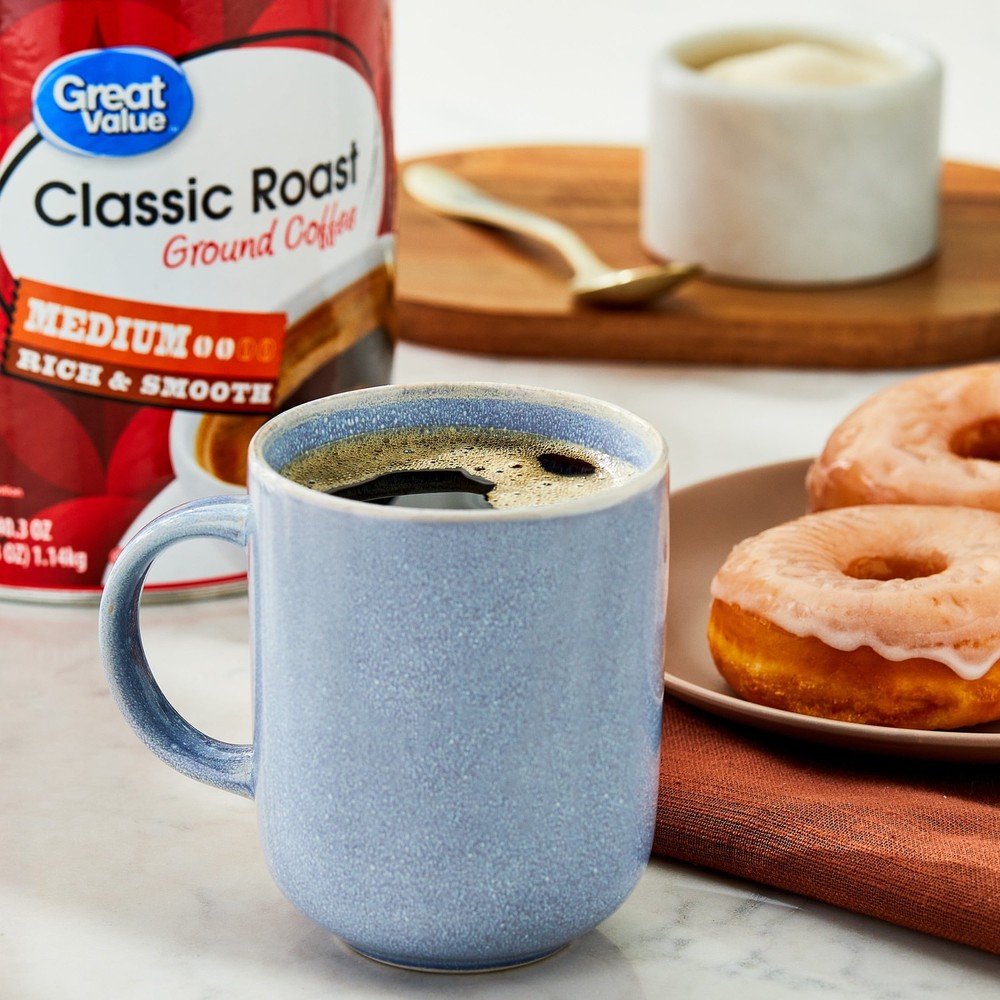 Great Value Classic Medium Roast Ground Coffee, Naturally Caffeinated, 40.3 oz