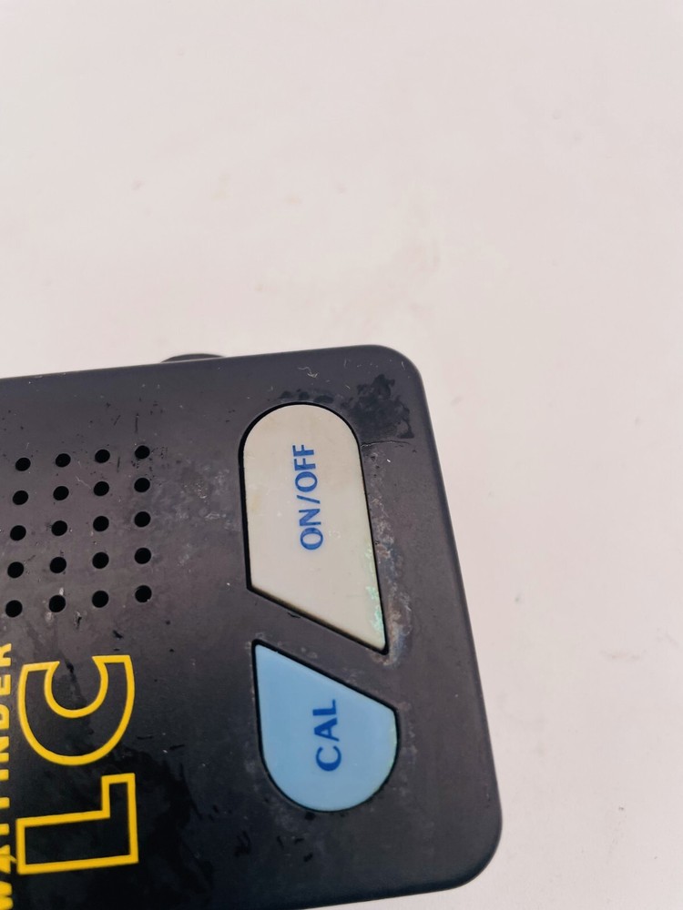 WayFinder LC Electronic Automotive Compass Adjustable Bracket Digital Display