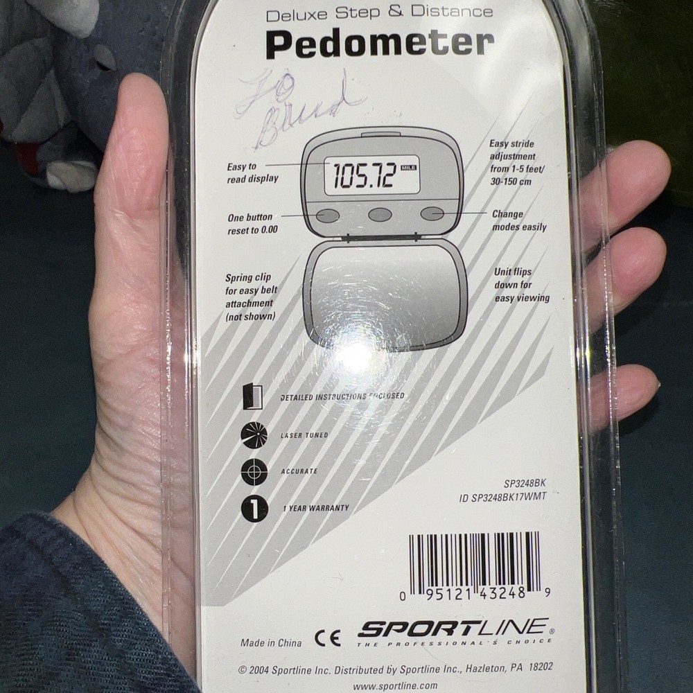 NIP Sportlime Deluxe Step & Distance Pedometer