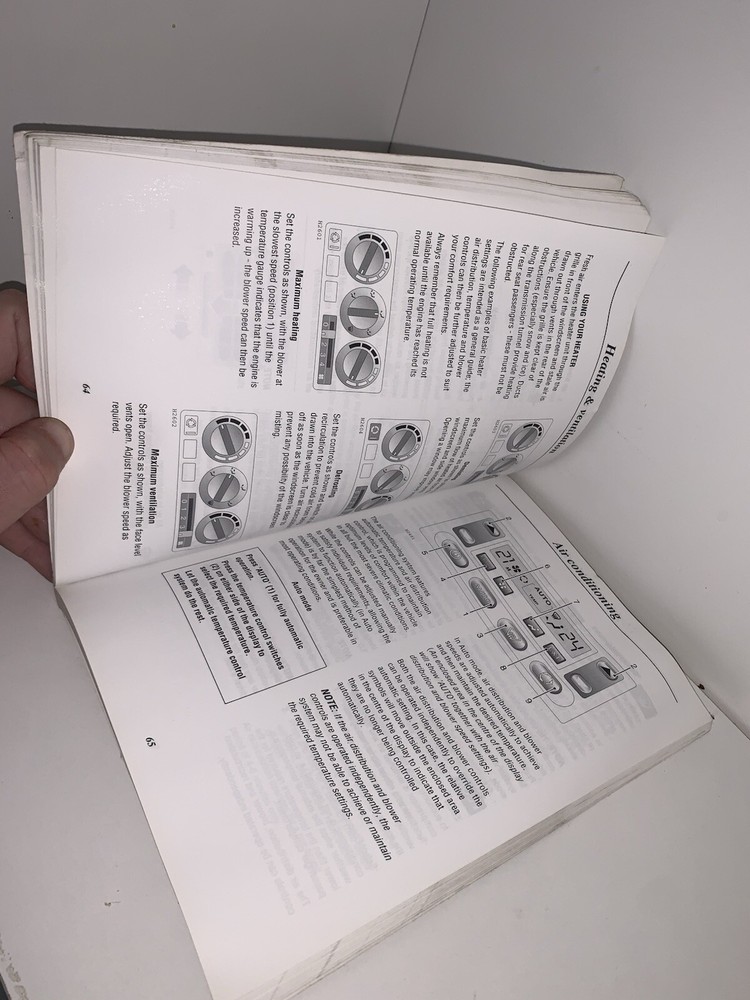 🌟 Genuine 2000 Land Rover Owners Handbook 🌟