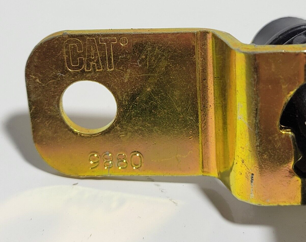 CAT 9800 SENSOR GOLD BLACK GP POSITION SENSOR GOOD USED.