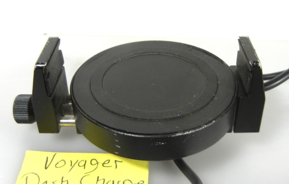 Voyager Dash Charge Scooter Cell Phone Holder