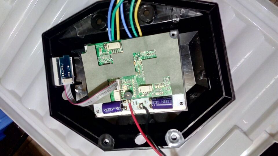 Plastic dual controller case and heat sink and battery indicator