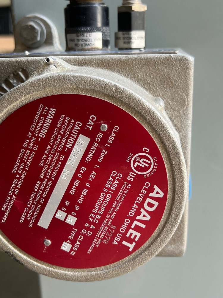 APPLIED ANALYTICS OMA-300 GAS PROCESS ANALYZERS