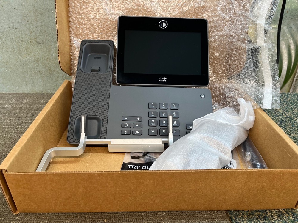 Ref urb Cisco Collaboration Experience LCD Video Phone CP-DX650-K9