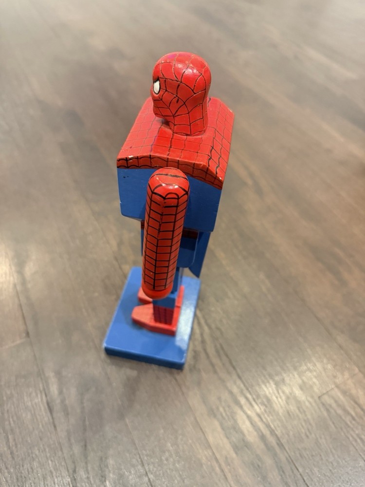 2007 Wood Spider-Marvel Nutcrackers Figurine Marvel RARE 🔥🔥🔥