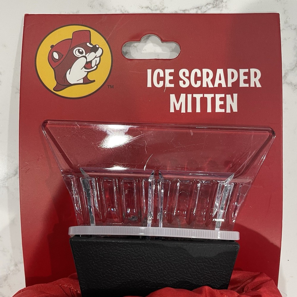 Buc-ee's Ice Scraper Mitten Red Quilted Fleece Lined Beaver Logo Gift