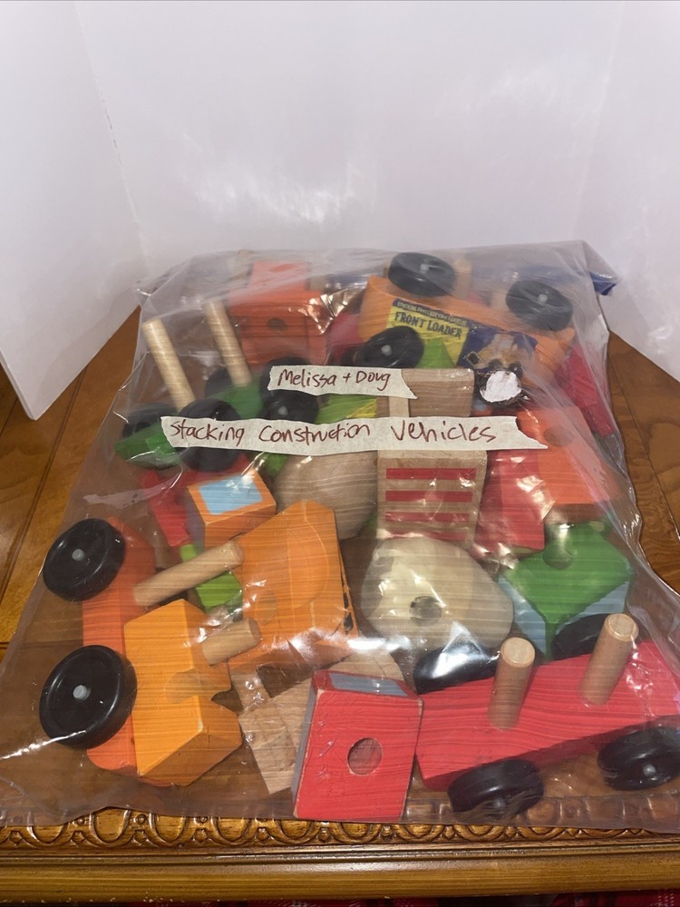 Melissa & Doug Wood Stacking Construction 4 Complete 2 Partial. 6 Total.